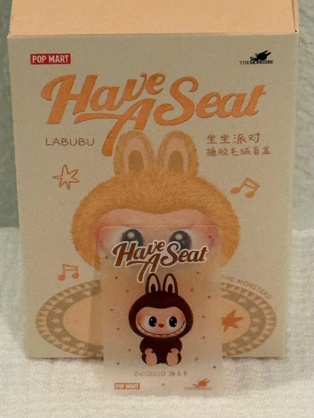 BRAND NEW POPMART AUTHENTIC Have A Seat Labubu - SECRET DUODUO - Picture 1 of 2